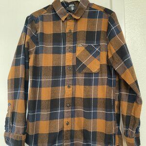 Volcom Caden Plaid Modern Fit Button Up Top in Orange,‎ Black, Long Sleeve, S